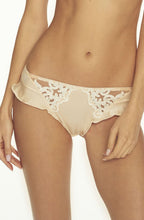 Confidante Amber Moon Beige Lace Briefs – Peachy Beige